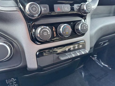 Used 2025 RAM 1500 Tradesman AWD/4WD image 18