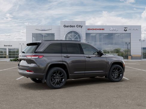 New 2026 Jeep Grand Cherokee Limited Reserve AWD/4WD image 5