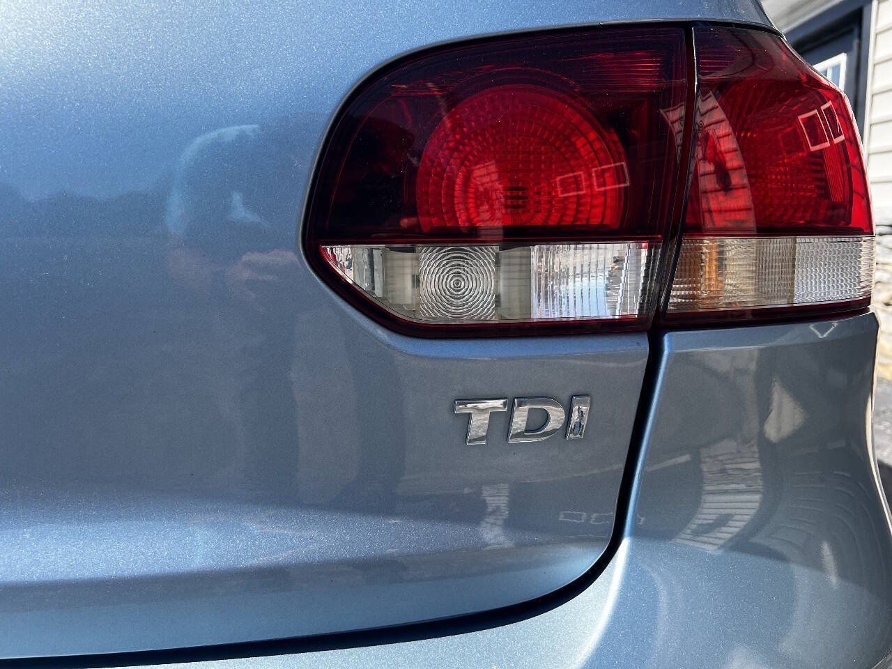 Used 2012 Volkswagen Golf TDI FWD image 5