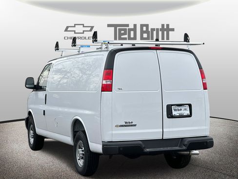 New 2025 Chevrolet Express 3500 Extended w/ Driver Convenience Package image 4