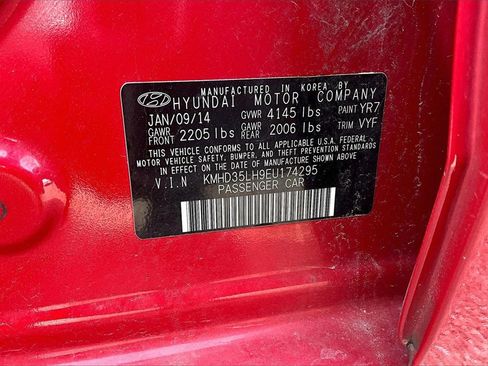 Used 2014 Hyundai Elantra GT w/ Option Group 03 image 34