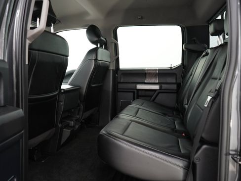 Used 2017 Ford F250 Lariat w/ FX4 Off-Road Package AWD/4WD image 15