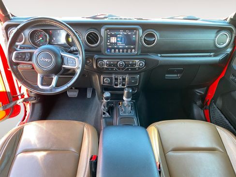 Used 2021 Jeep Wrangler Unlimited Sahara w/ Cold Weather Group AWD/4WD image 12