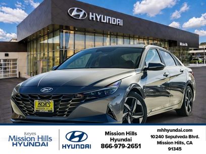 Certified 2023 Hyundai Elantra Limited w/ Cargo Package
