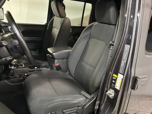 Used 2023 Jeep Wrangler Unlimited Sport AWD/4WD image 7