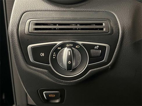 Certified 2022 Mercedes-Benz GLC 300 4MATIC Coupe image 21