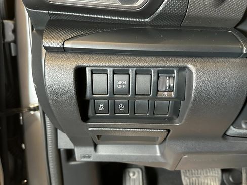 Used 2021 Subaru Forester image 18