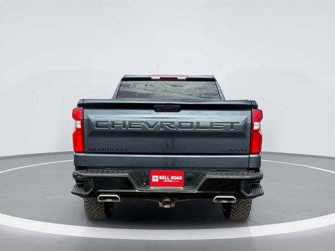 Used 2021 Chevrolet Silverado 1500 Custom Trail Boss w/ LPO, Dark Essentials Package AWD/4WD image 6
