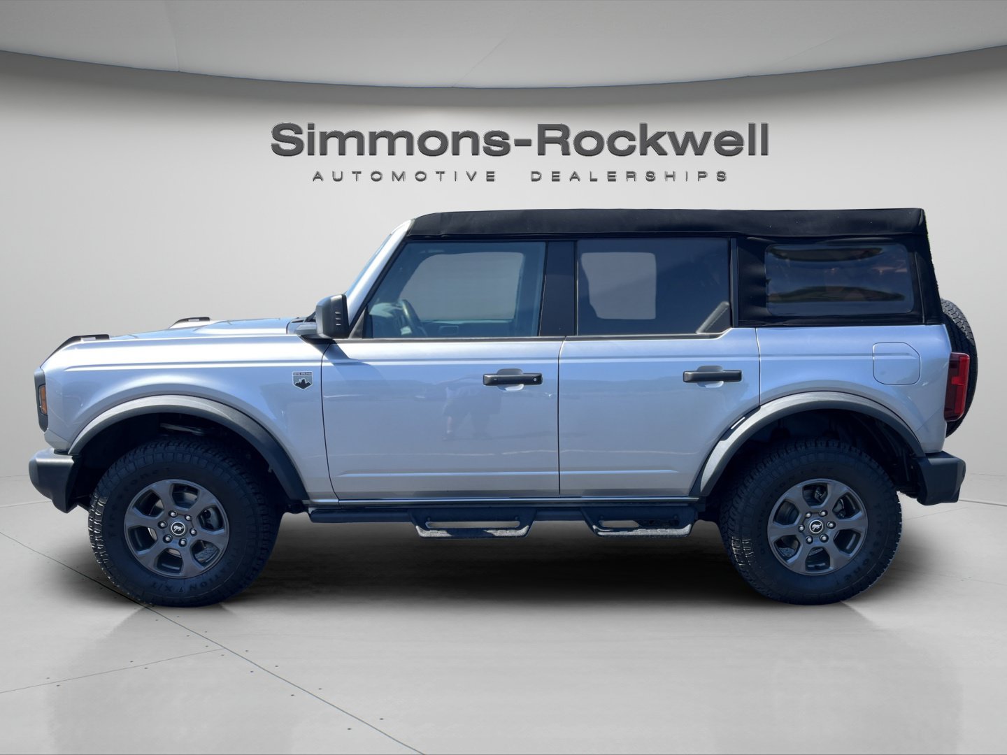 Used 2023 Ford Bronco Big Bend AWD/4WD image 2