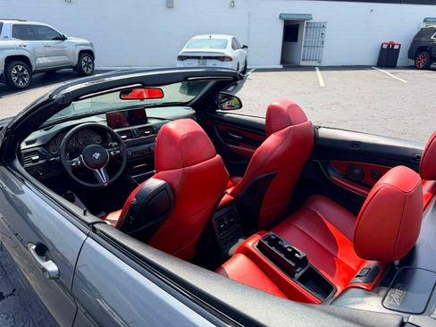 Used 2015 BMW M4 Convertible RWD image 34
