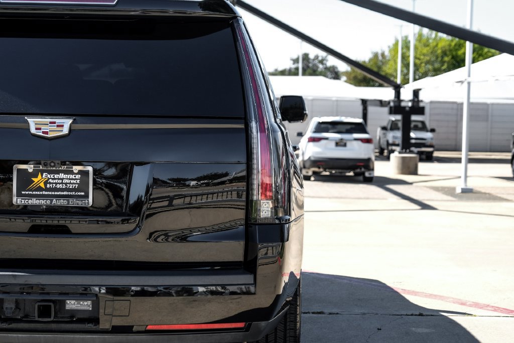 Used 2020 Cadillac Escalade Platinum AWD/4WD image 57