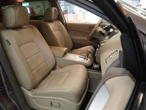Used 2013 Nissan Murano SL w/ Navigation Pkg AWD/4WD image 36