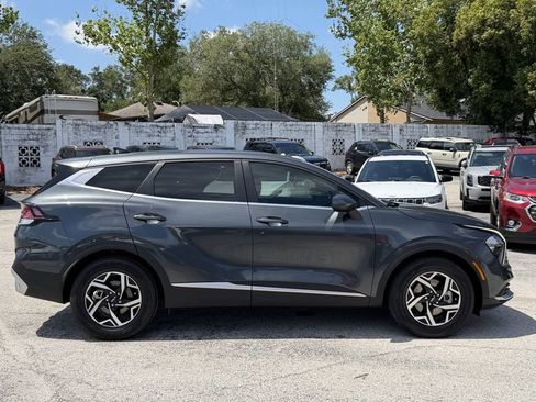 Certified 2023 Kia Sportage LX FWD image 4