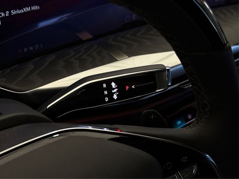 New 2026 Cadillac Escalade Luxury image 29