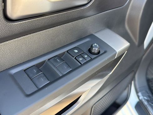 New 2026 Toyota Tundra SR5 AWD/4WD image 27