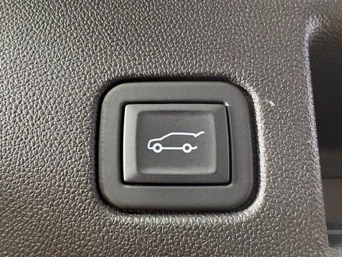 Certified 2024 Chevrolet Equinox LT w/ LPO, Floor Liner Package image 11