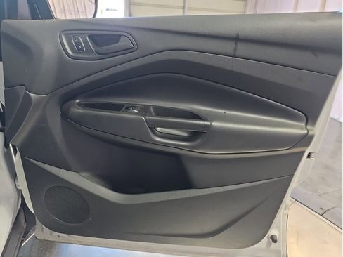 Used 2017 Ford Escape S image 13