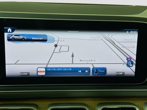 Used 2024 Mercedes-Benz GLE 350 4MATIC w/ Driver Assistance Package image 13