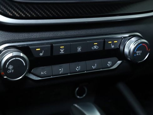 Used 2024 Nissan Altima 2.5 SR w/ SR Premium Package image 30