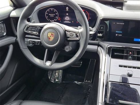 New 2024 Porsche Panamera 4 image 16