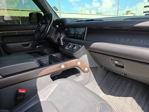 Used 2020 Land Rover Defender 110 X AWD/4WD image 13