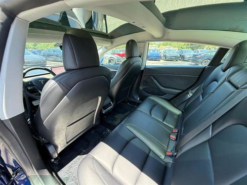 Used 2022 Tesla Model 3 Performance AWD/4WD image 13