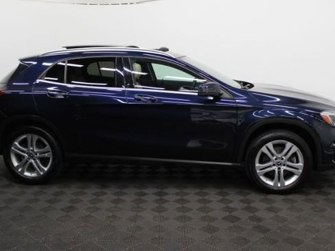 Used 2018 Mercedes-Benz GLA 250 4MATIC image 4