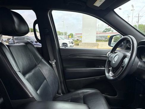 Used 2019 Jeep Grand Cherokee Limited w/ Trailer Tow Group IV RWD image 15