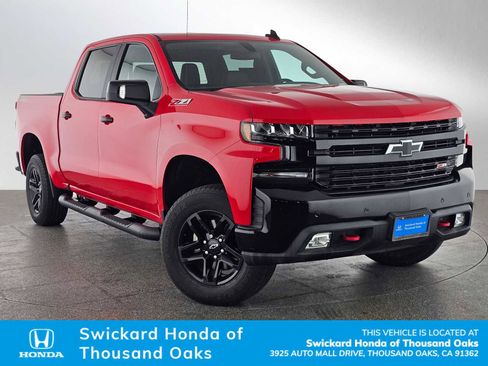 Used 2019 Chevrolet Silverado 1500 LT Trail Boss image 1
