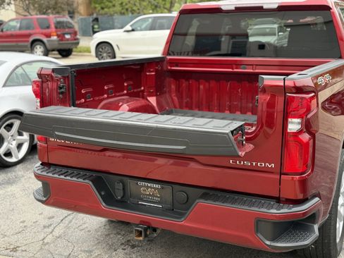 Used 2021 Chevrolet Silverado 1500 Custom AWD/4WD image 8
