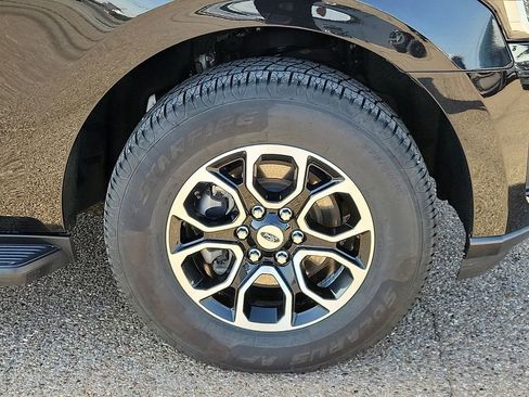 Used 2024 Ford Expedition Max XLT image 14