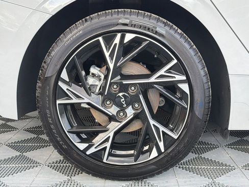 Used 2025 Kia K5 GT-Line image 19