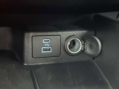 Used 2023 Ford Escape Active image 30