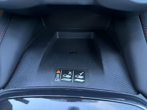 Used 2024 Chevrolet Blazer RS w/ Driver Confidence II Package image 24