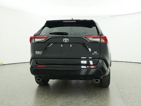 New 2025 Toyota RAV4 SE image 23