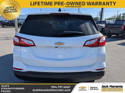 Used 2021 Chevrolet Equinox LS w/ LS Convenience Package image 4