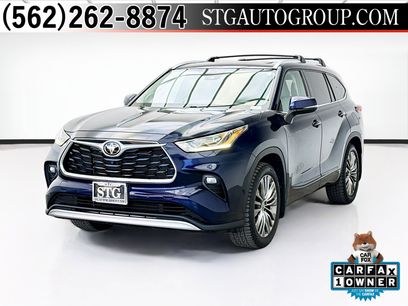 Used 2021 Toyota Highlander Platinum