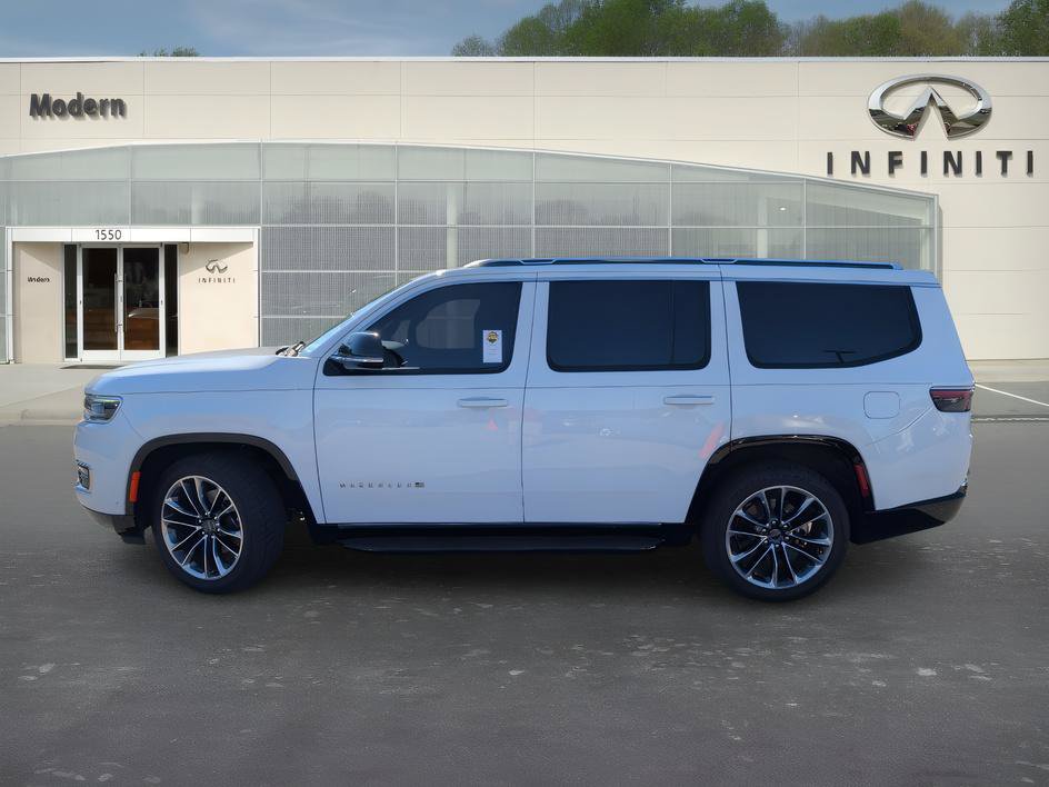 Used 2024 Jeep Wagoneer Series II w/ Premium Group I AWD/4WD image 6