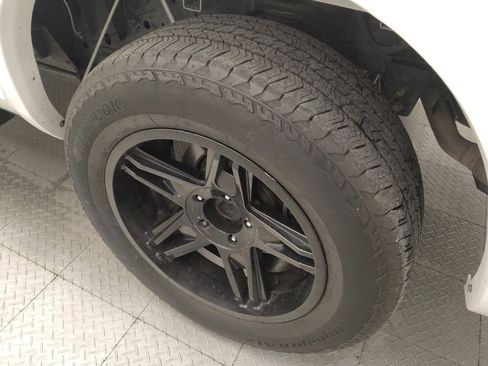 Used 2013 RAM 1500 Laramie w/ Convenience Group RWD image 31