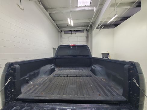 Used 2004 Ford F350 XL AWD/4WD image 11