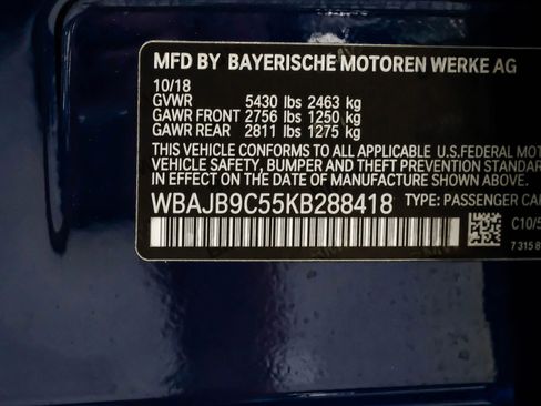Used 2019 BMW M550i xDrive image 51