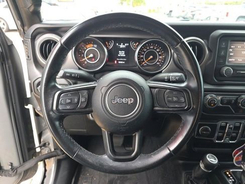 Used 2021 Jeep Wrangler Unlimited Sport image 17