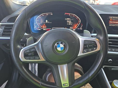 Used 2021 BMW 330i Sedan w/ M Sport Package RWD image 10