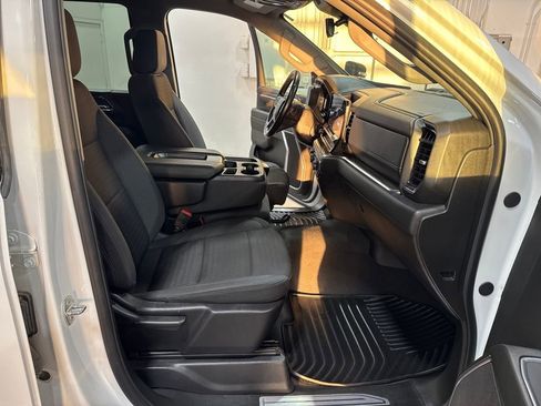 Certified 2024 Chevrolet Silverado 2500 LT image 24