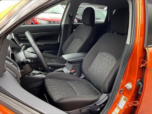 Used 2024 Mitsubishi Outlander Sport LE AWD/4WD image 24