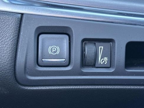 Used 2022 Cadillac XT5 Luxury image 20