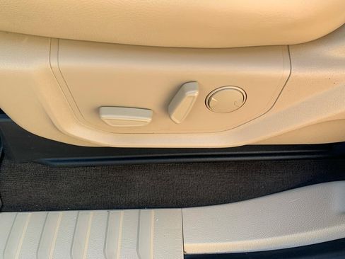 Used 2019 Ford F150 Lariat AWD/4WD image 26