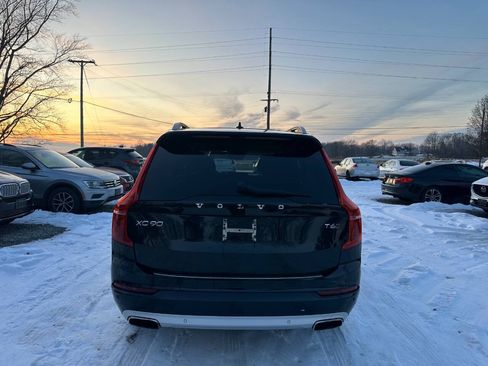 Used 2016 Volvo XC90 T6 Momentum w/ Momentum Plus Package AWD/4WD image 6