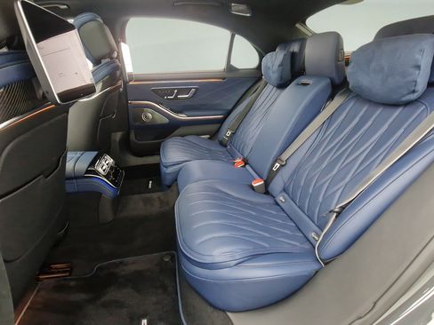Used 2025 Mercedes-Benz S 63 AMG S image 28