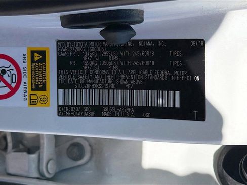 Used 2019 Toyota Highlander XLE image 46